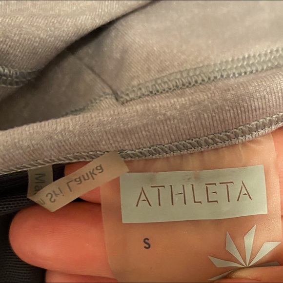 Athleta Intention Cross Back Yoga Tank | Size S - Picture 8 of 9